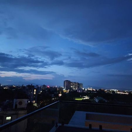 Revanta Studio Flat Kolhapur Bagian luar foto